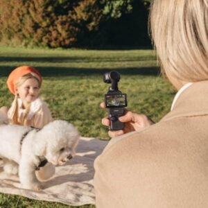 Alternative view of DJI Osmo Pocket 3 Vlogging Camera with 1'' CMOS & 4K/120fps Video